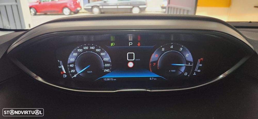 Peugeot 3008 1.2 PureTech Allure Pack EAT8 - 4