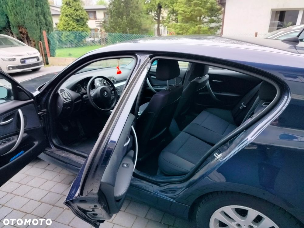 BMW Seria 1 - 16