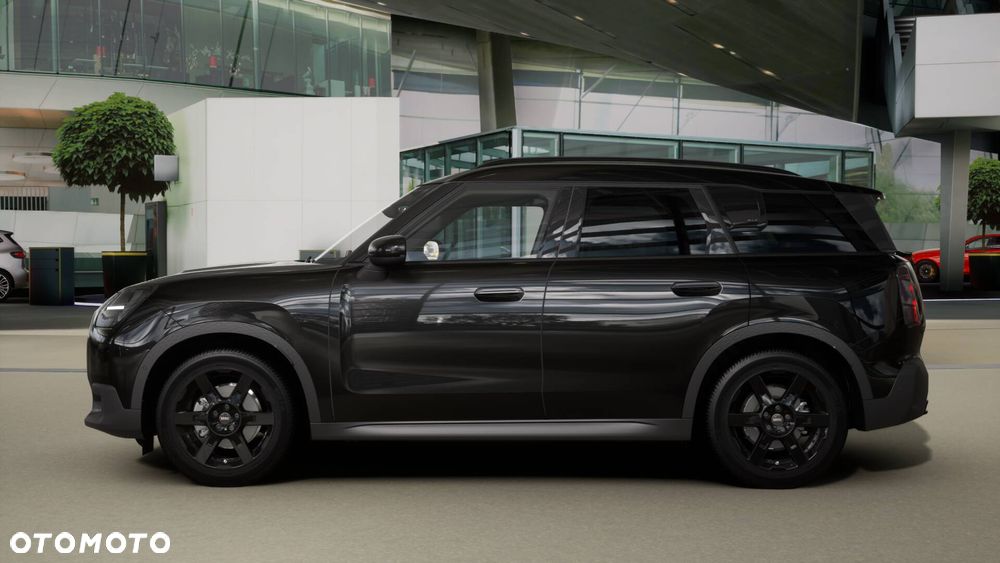 MINI Countryman E 66.5kWh Blackyard - 2