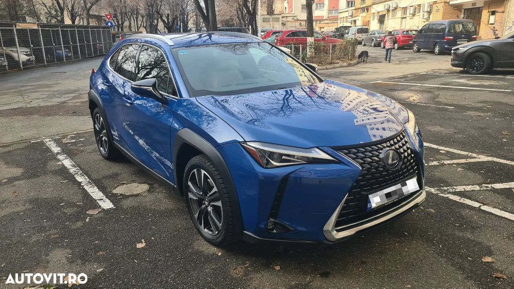 Lexus UX 250h (E-FOUR) Executive Line - 6