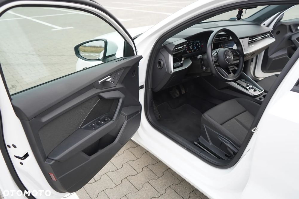 Audi A3 Limousine 35 TFSI mHEV S tronic - 36