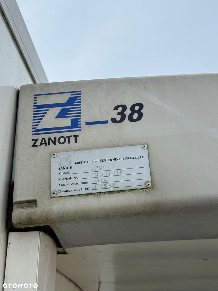 Iveco Daily 50C15 do 3,5t Izoterma Chłodnia 12palet 5.6 dł - 10