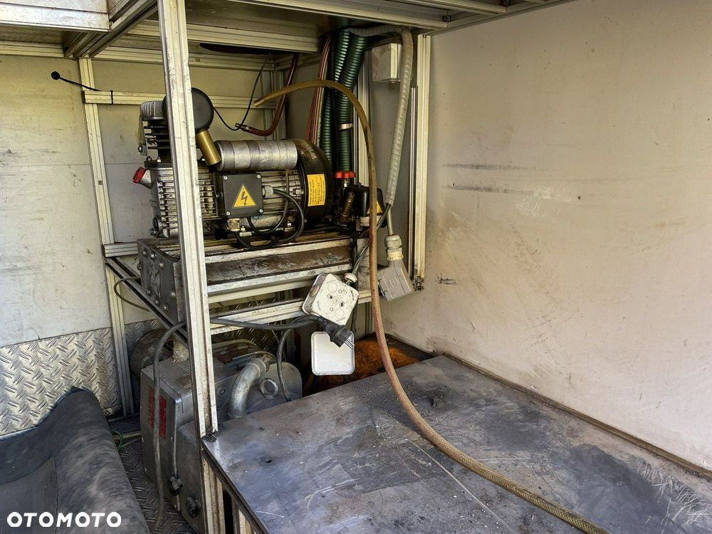 Mercedes-Benz Sprinter - 6