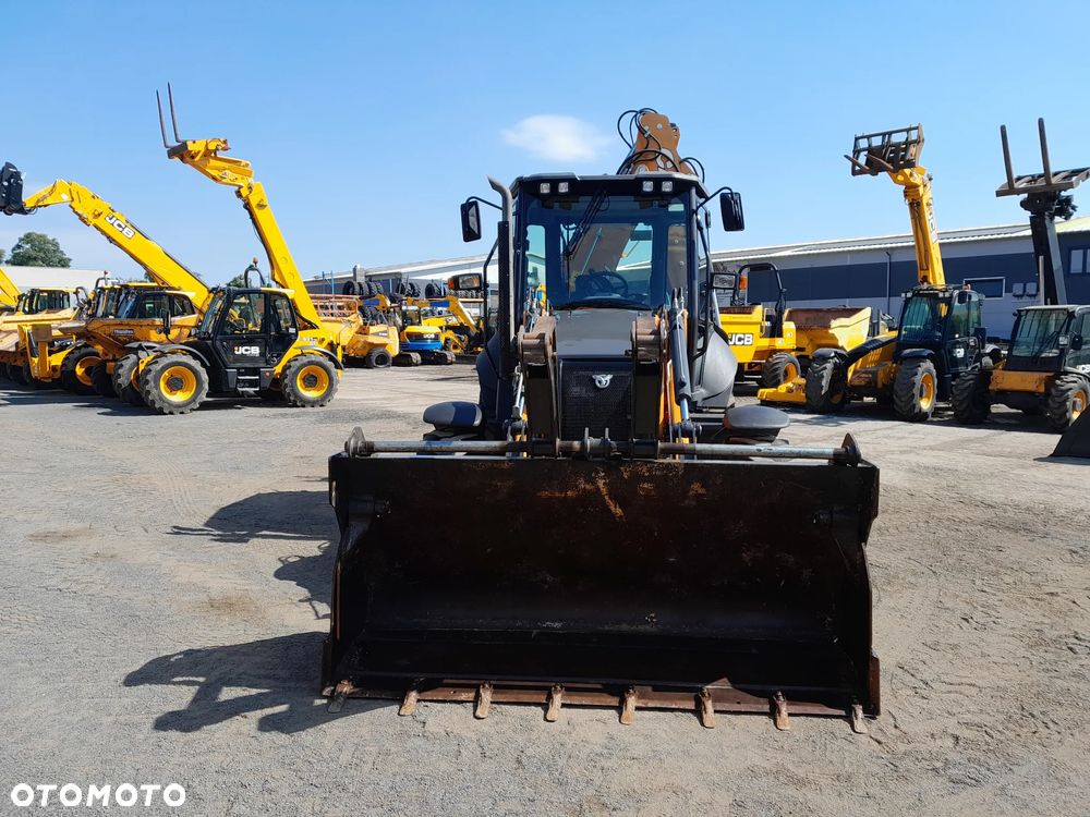 Case 580SV 2023R - 3