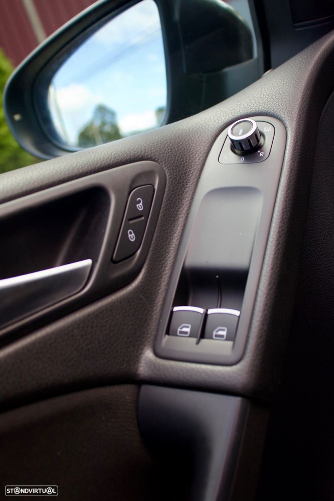 VW Golf 2.0 TSi GTI DSG - 12