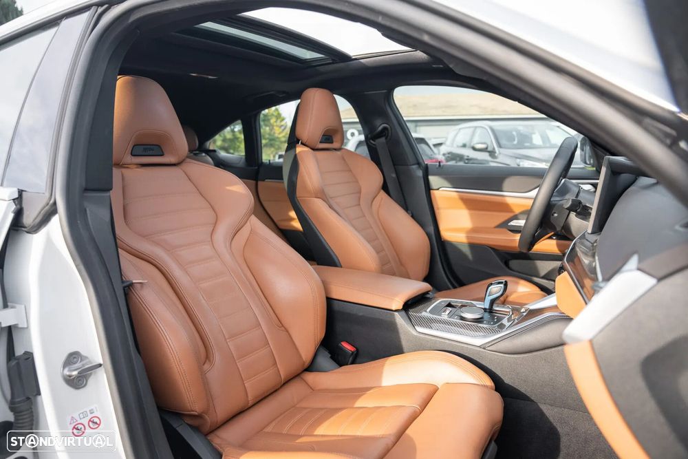 BMW i4 eDrive40 Pack Desportivo M - 27