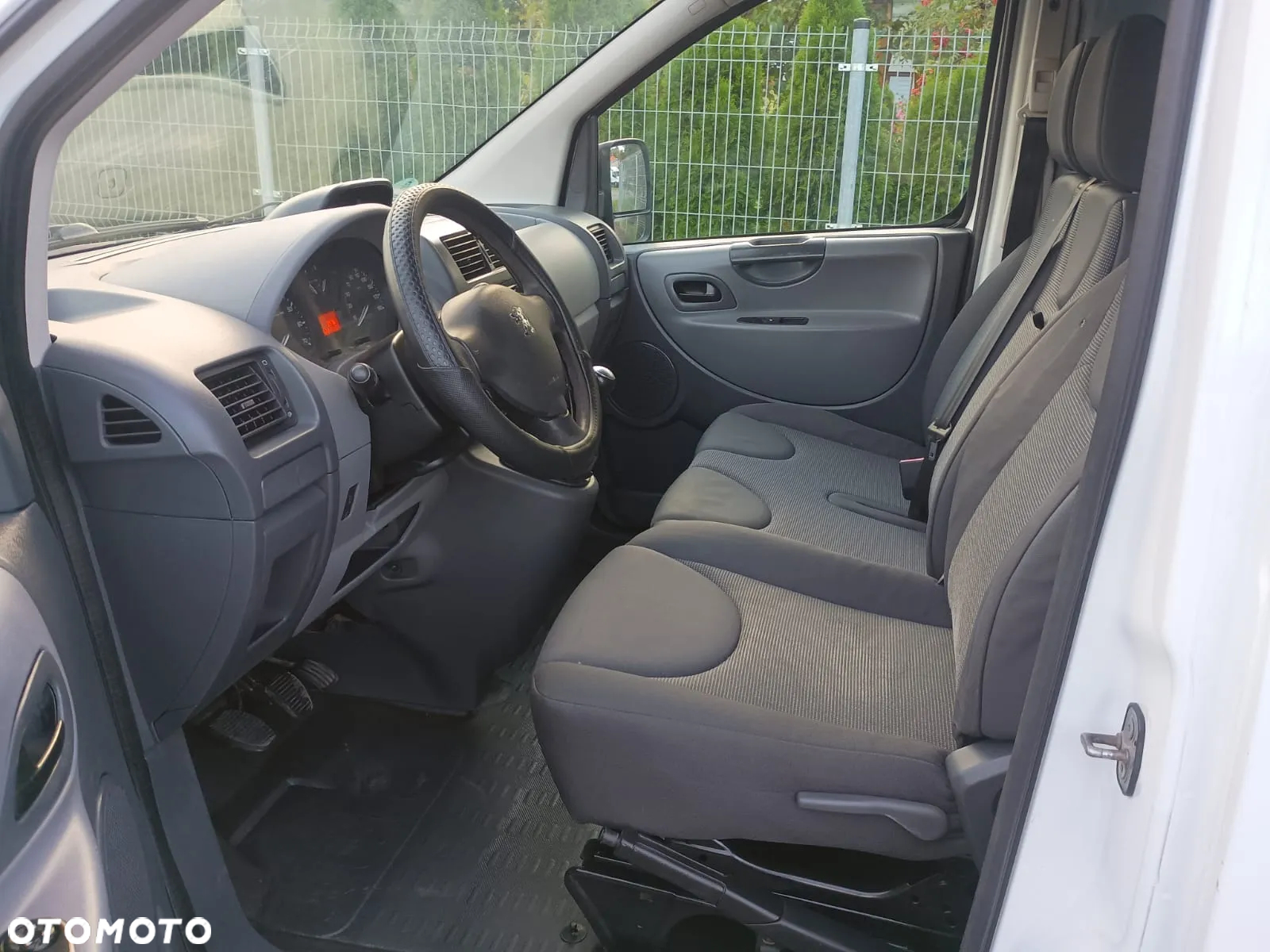 Peugeot Expert - 10