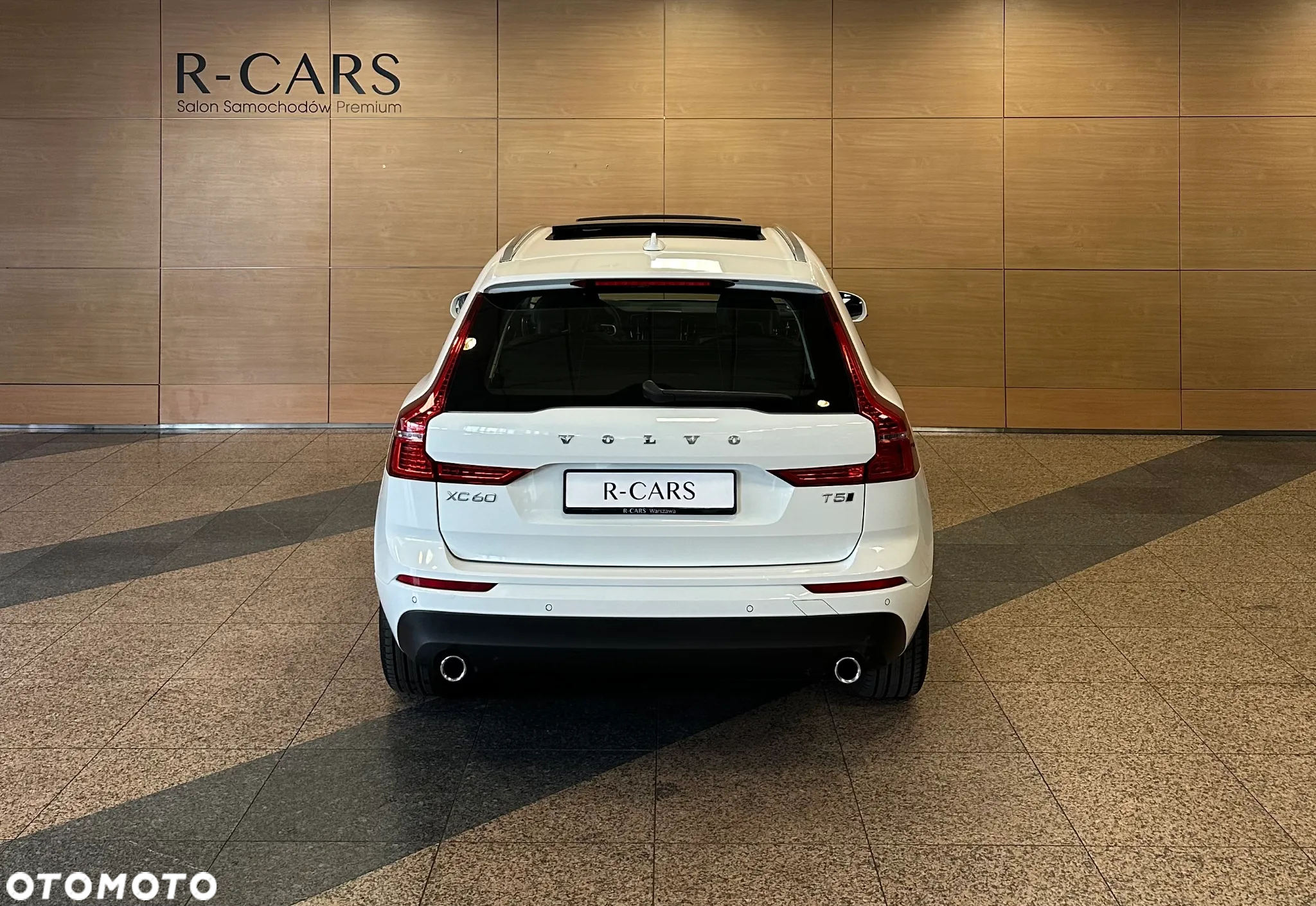 Volvo XC 60 T5 AWD Momentum - 6