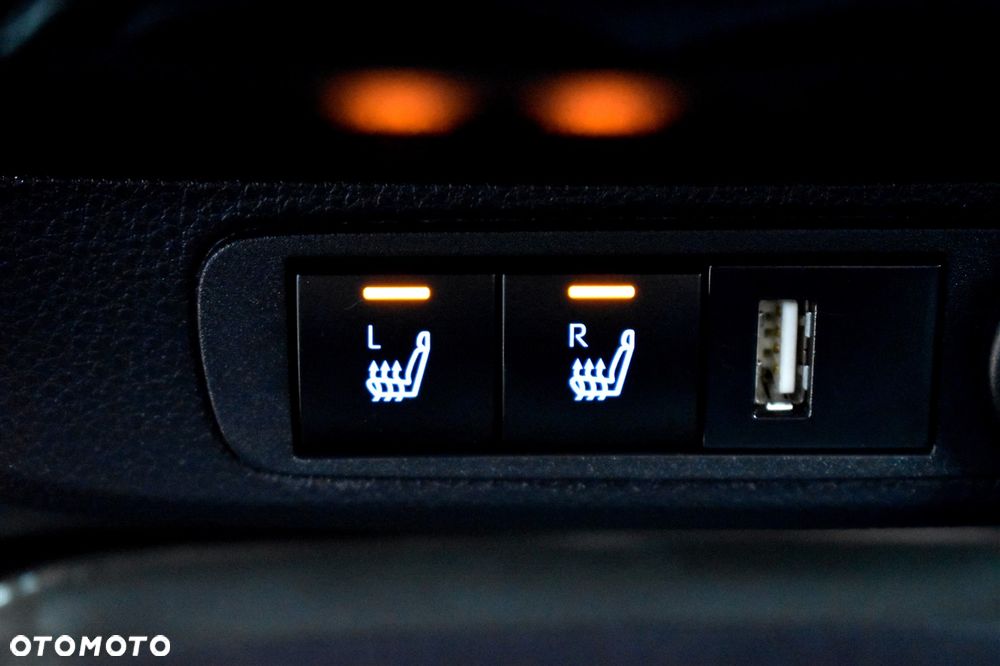 Toyota Aygo X Air Explore - 30