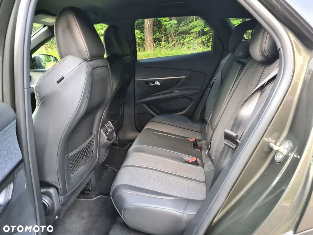 Peugeot 3008 - 17