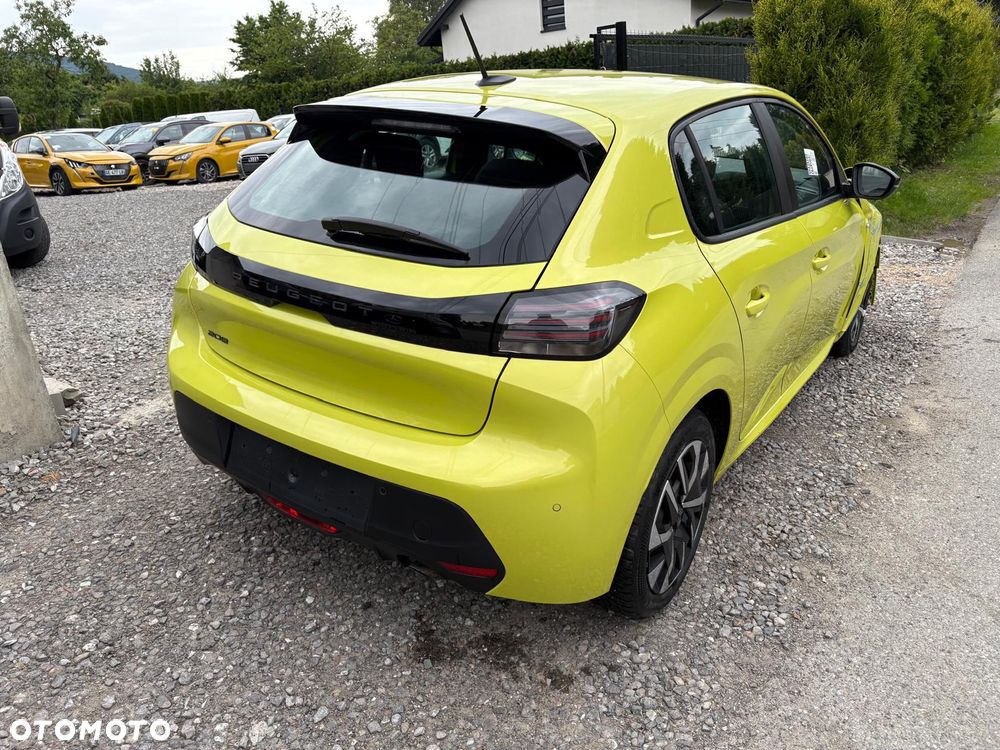 Peugeot 208 PureTech 75 Allure Pack - 16