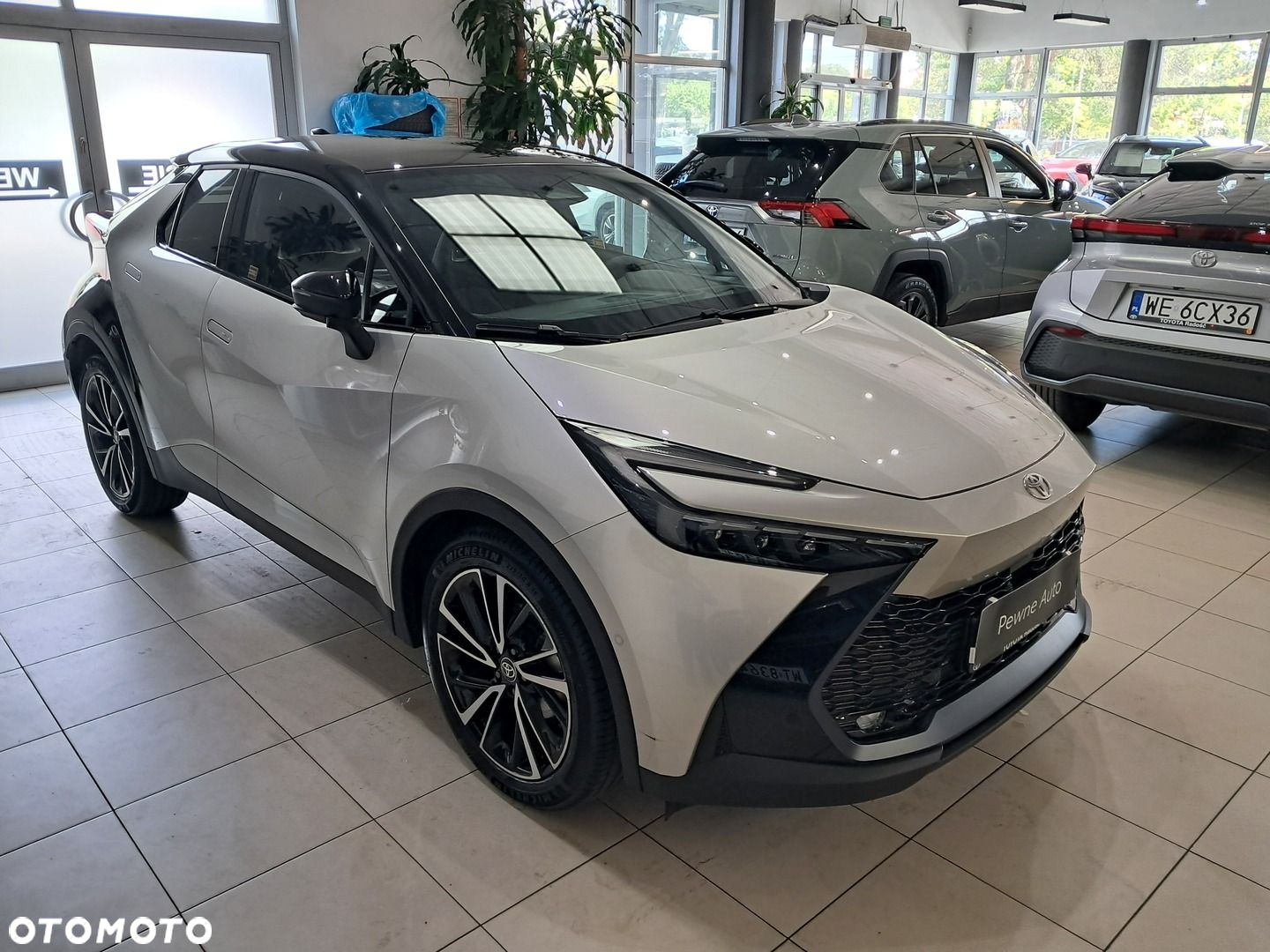 Toyota C-HR - 3