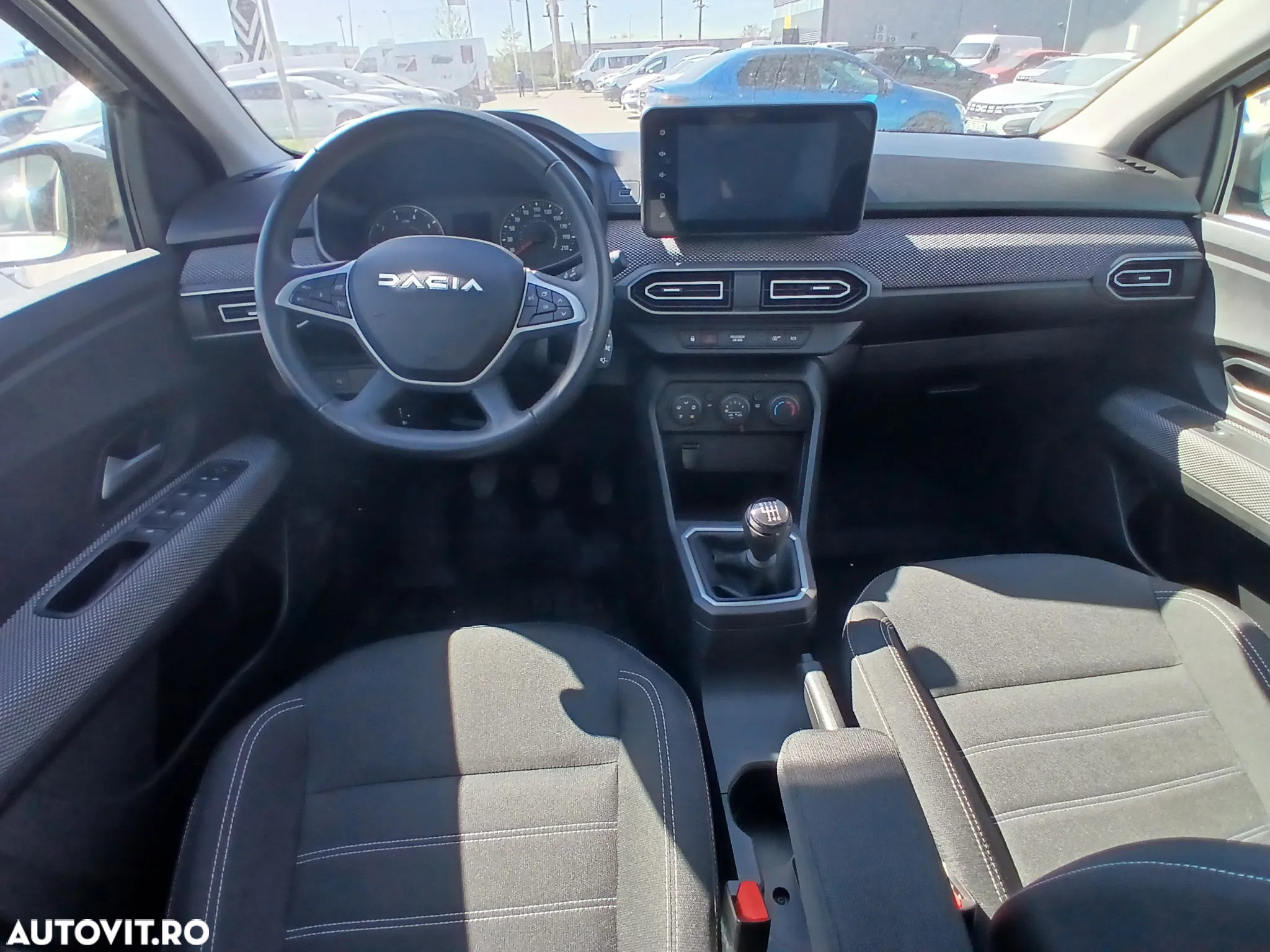 Dacia Logan TCe 90 MT6 Expression - 6