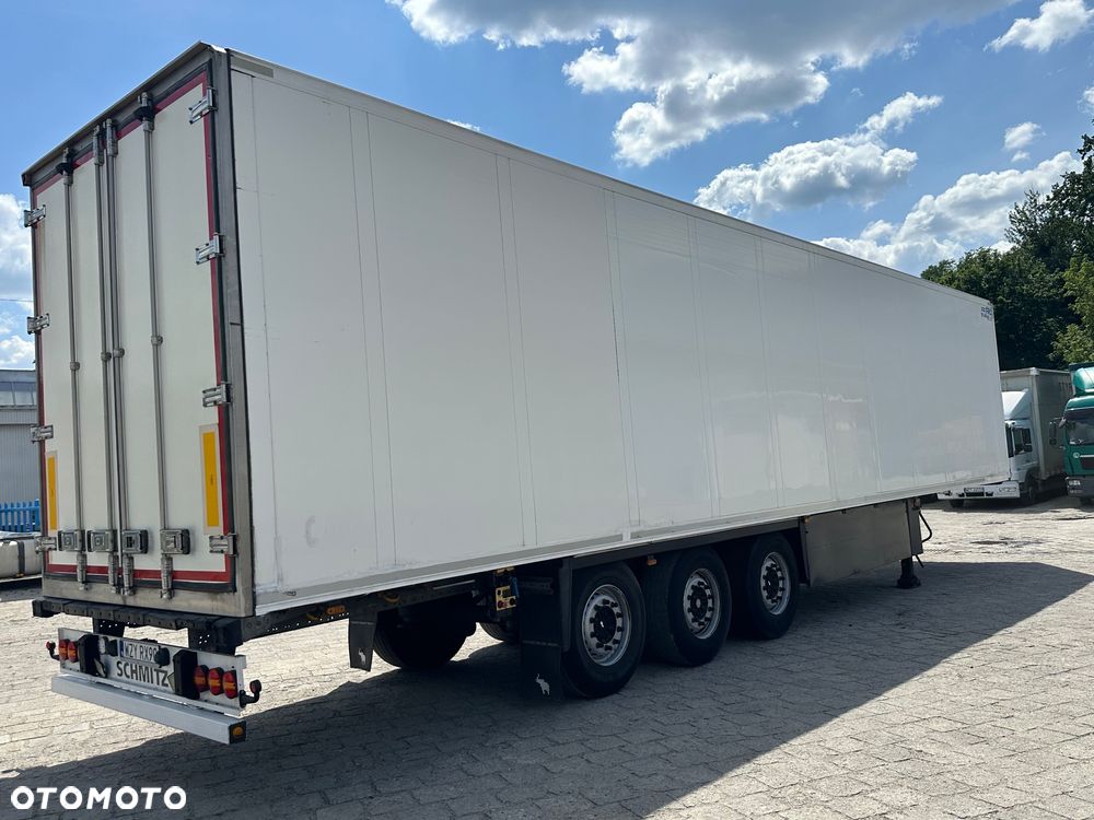 Schmitz Cargobull Schmitz Cargobull Chłodnia Termo King  Sl200 SKO 24 | 3 osie | kwiatowa 5cm - 6