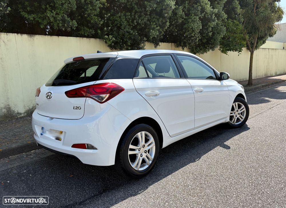 Hyundai i20 1.2 Access Plus - 4
