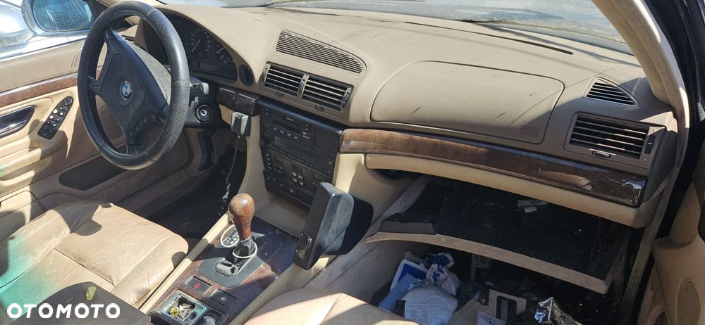 BMW E38 728I M52B28 94 - 98 - RADIO BUSINESS RDS KASETY - 32