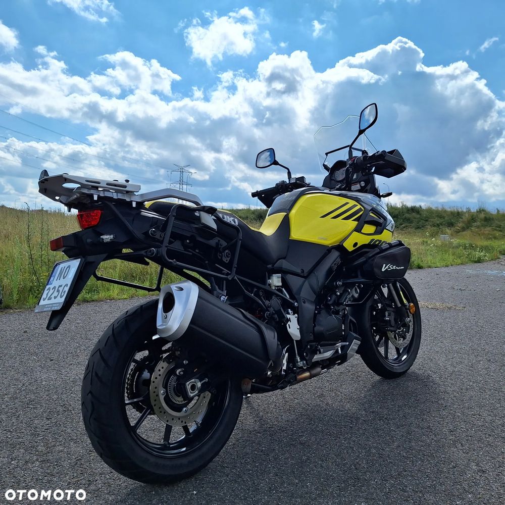 Suzuki V-STROM - 3