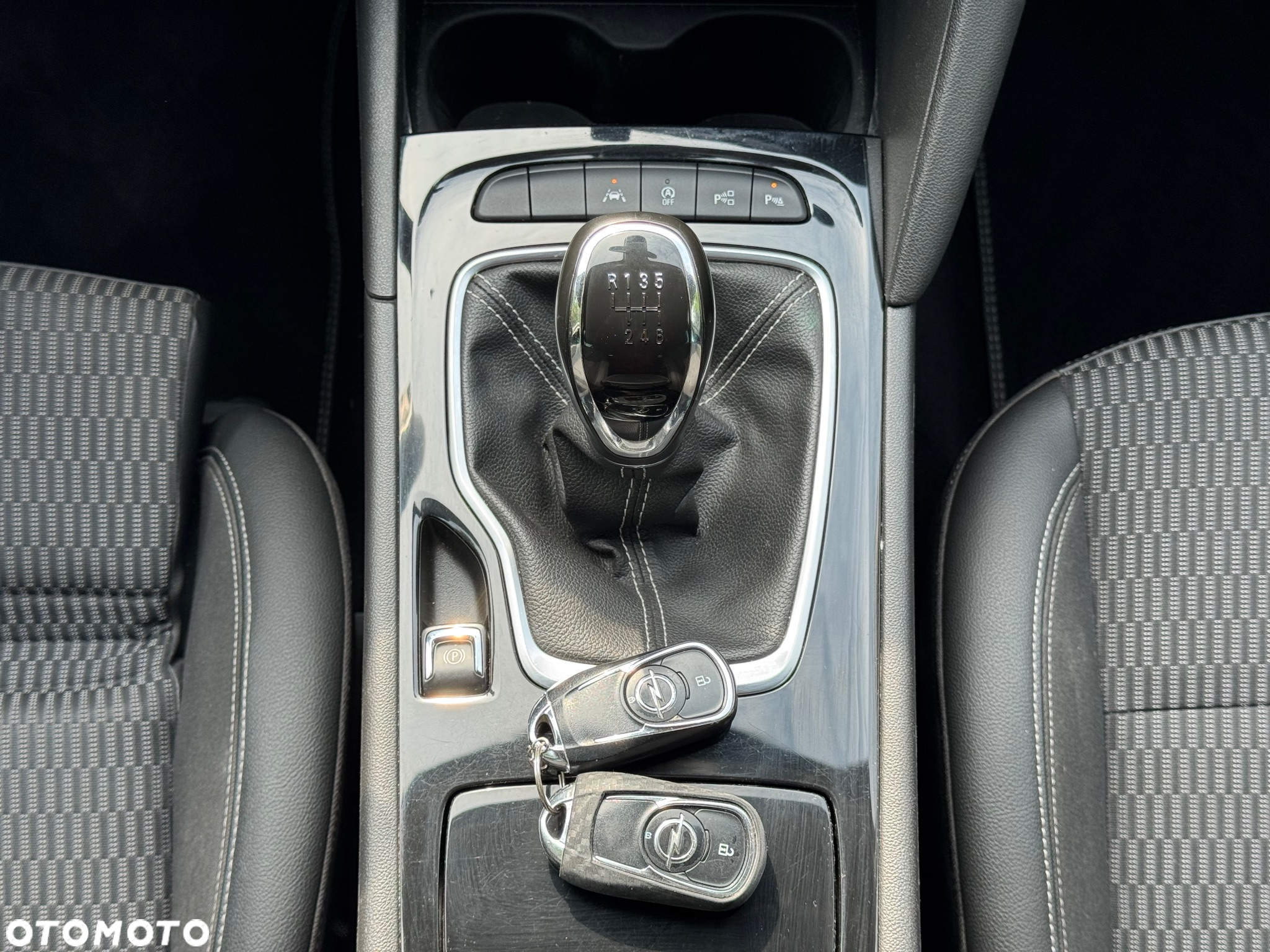 Opel Insignia Grand Sport 1.5 Direct InjectionTurbo Innovation - 22