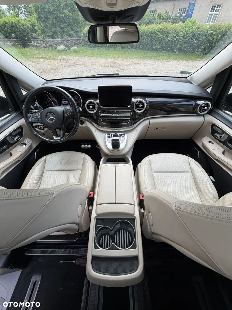 Mercedes-Benz Klasa V 250 d 4-Matic Exclusive 7G-Tronic - 4