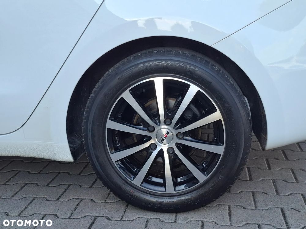 Kia Ceed 1.4 CVVT Dream Team Edition - 7
