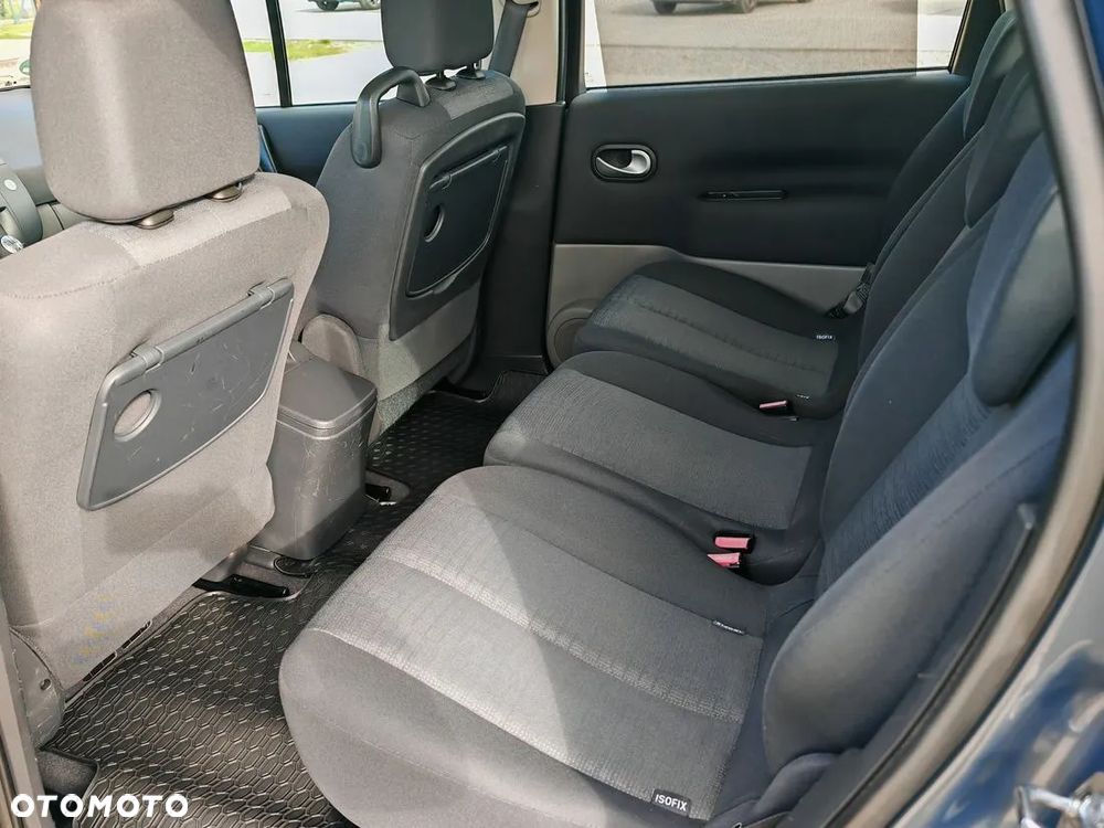 Renault Scenic 1.6 16V Avantage - 21