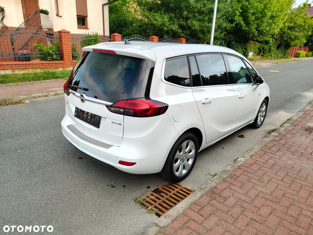Opel Zafira - 8