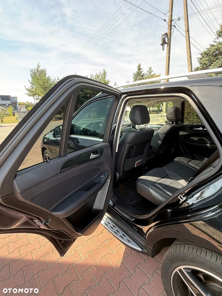 Mercedes-Benz GLE 350 d 4-Matic - 13