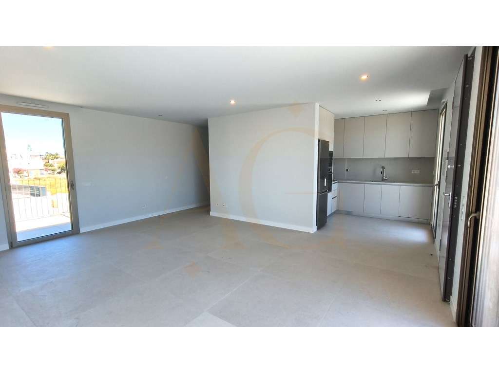 Apartamento T2 em condomínio com piscina e garagem em Cabanas de Ta... - Grande imagem: 4/31