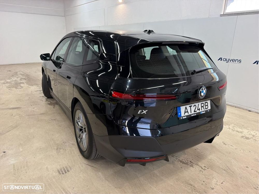 BMW Ix 2022 photo 2