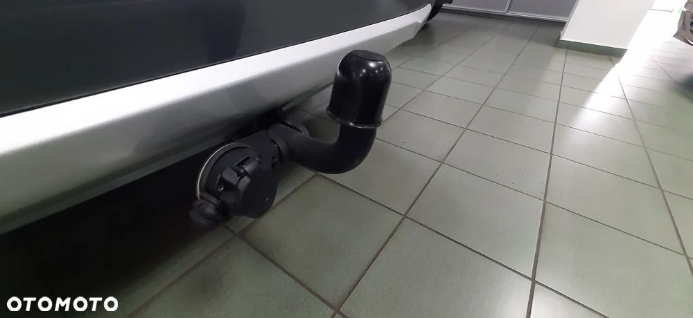 Mitsubishi Outlander 2.0 4WD Plug-In Hybrid Plus - 19