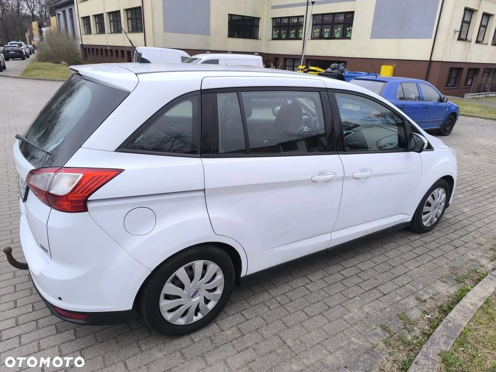 Ford Grand C-MAX 1.6 TDCi Start-Stop-System Titanium - 2