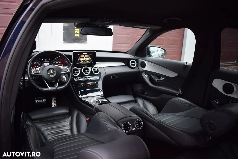 Mercedes-Benz C 220 (BlueTEC) d T 7G-TRONIC AMG Line - 7