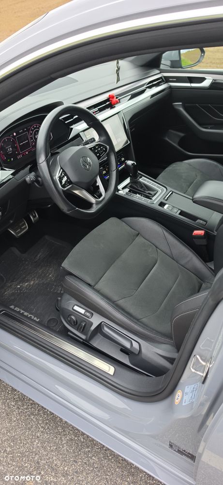 Volkswagen Arteon 2.0 TDI SCR DSG R-Line - 11