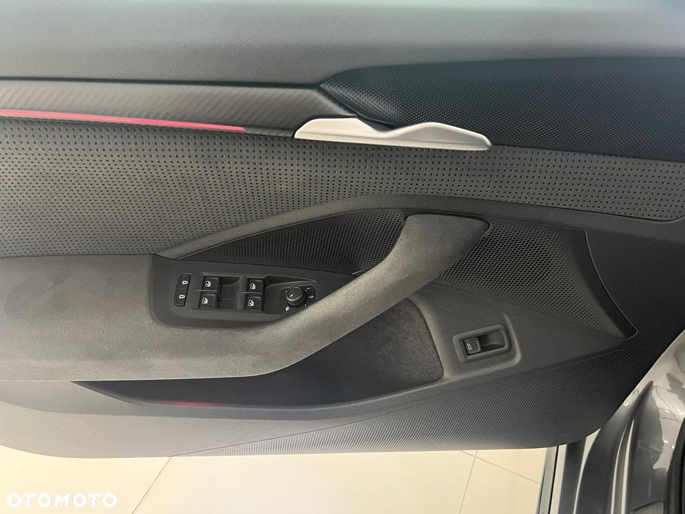 Skoda Superb 2.0 TSI 4x4 Sportline DSG - 18