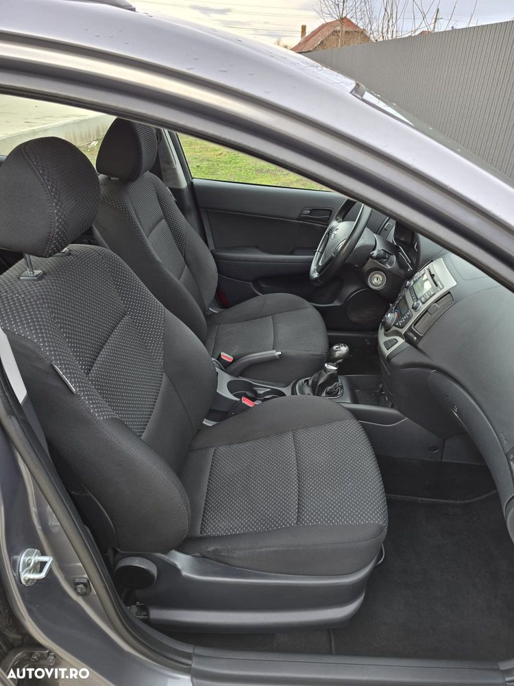 Hyundai i30 1.6 CRDI Edition Plus - 13