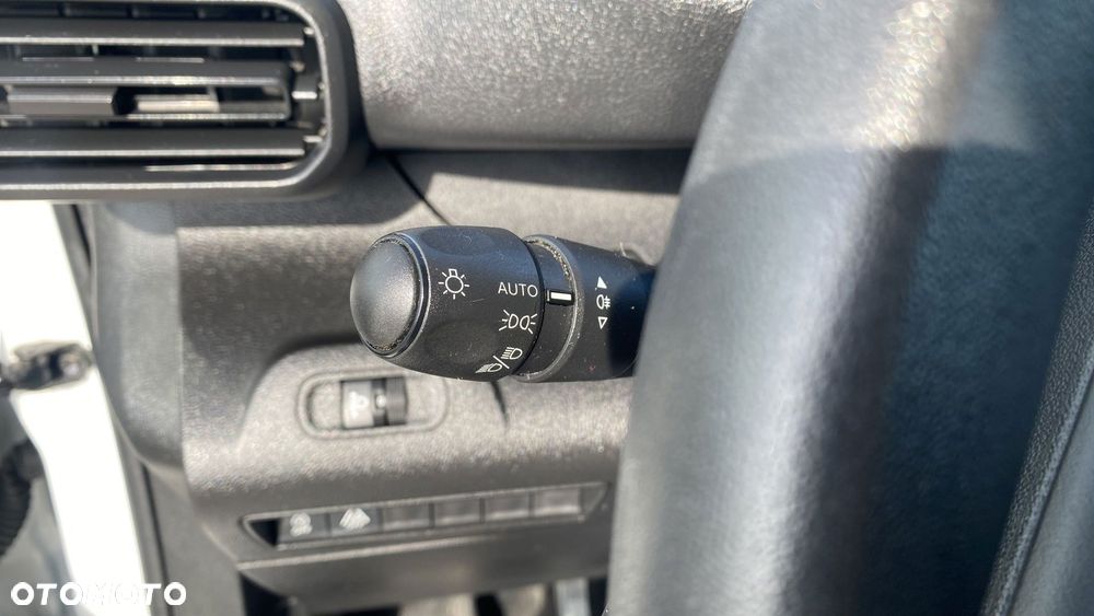 Peugeot Rifter 1.5 BlueHDI Active Pack S&S - 16