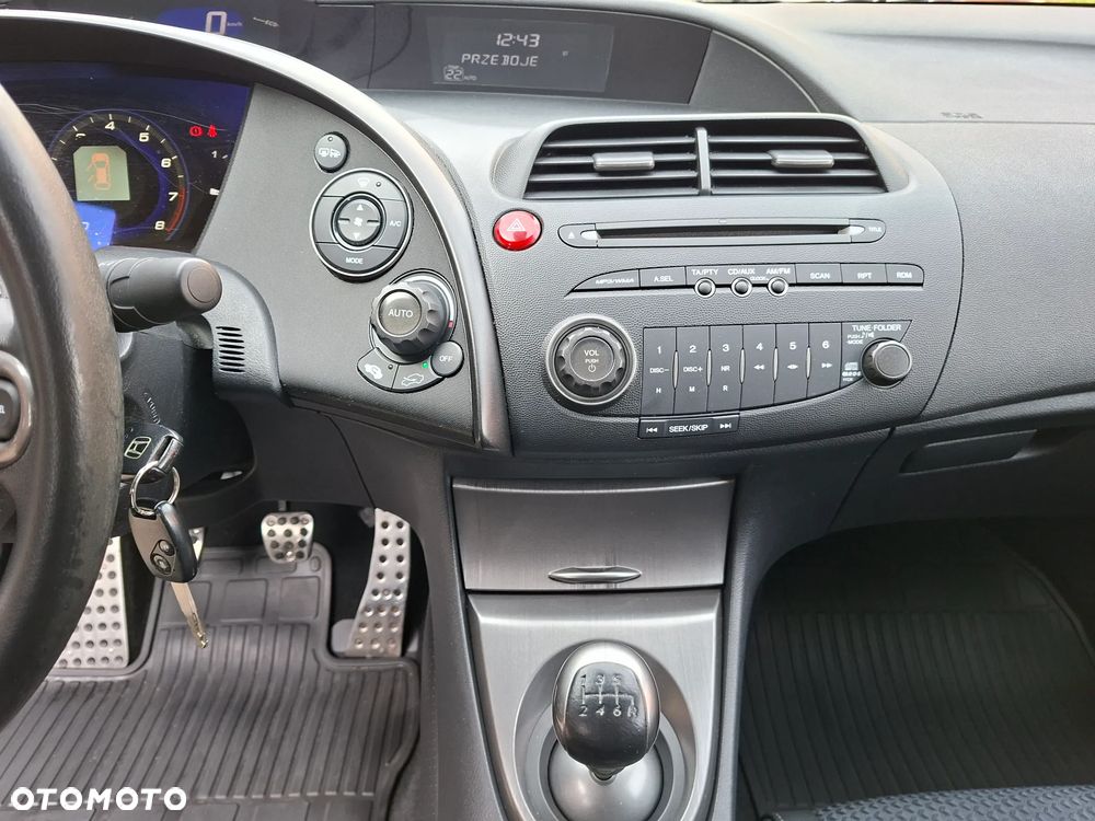 Honda Civic 1.8i-VTEC Executive - 22
