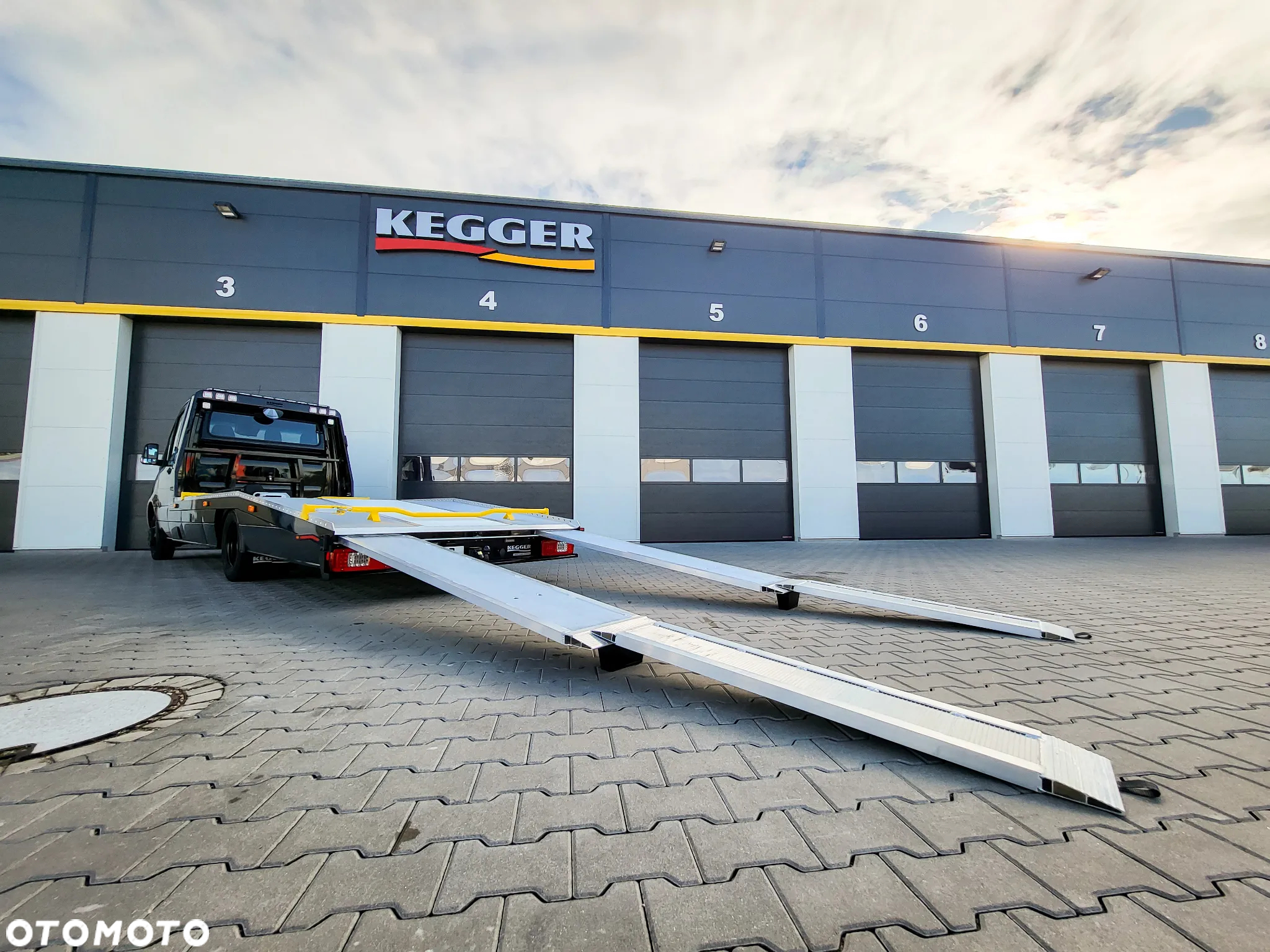 Mercedes-Benz Sprinter 519 3.0 V6 KEGGER  od ręki - 16