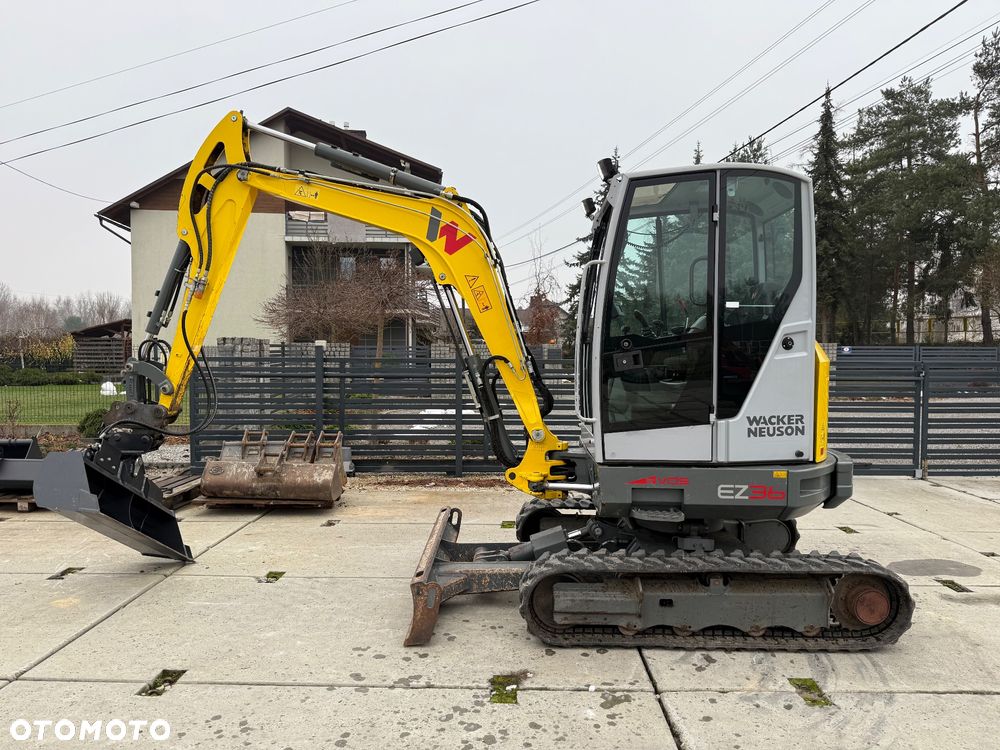 Wacker Neuson EZ36 - 3