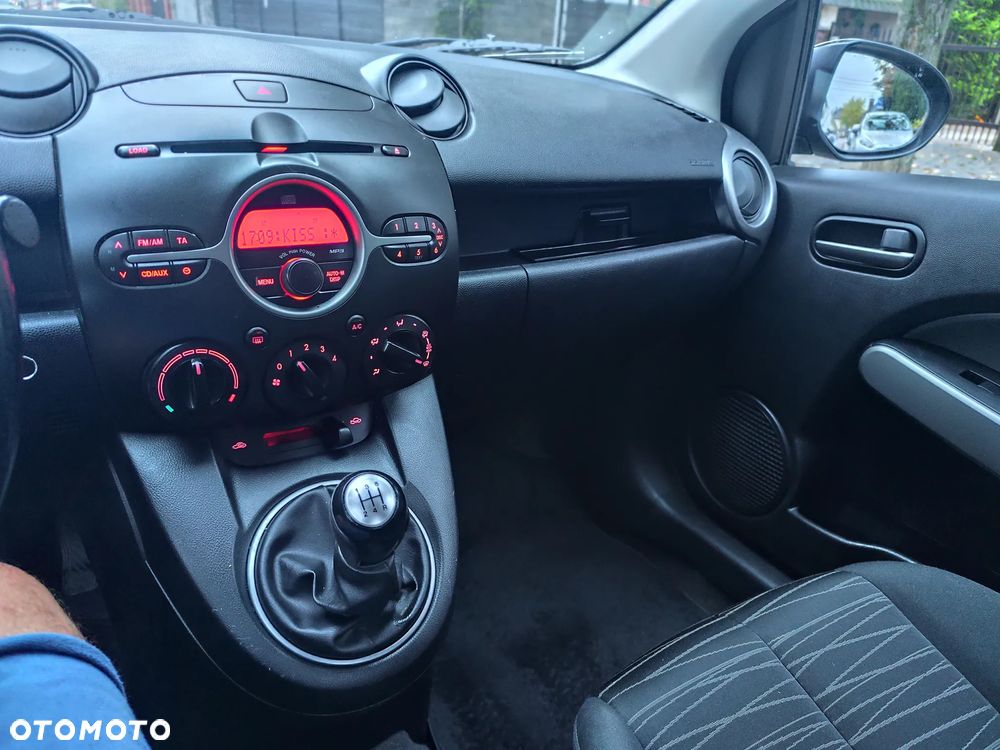 Mazda 2 - 39