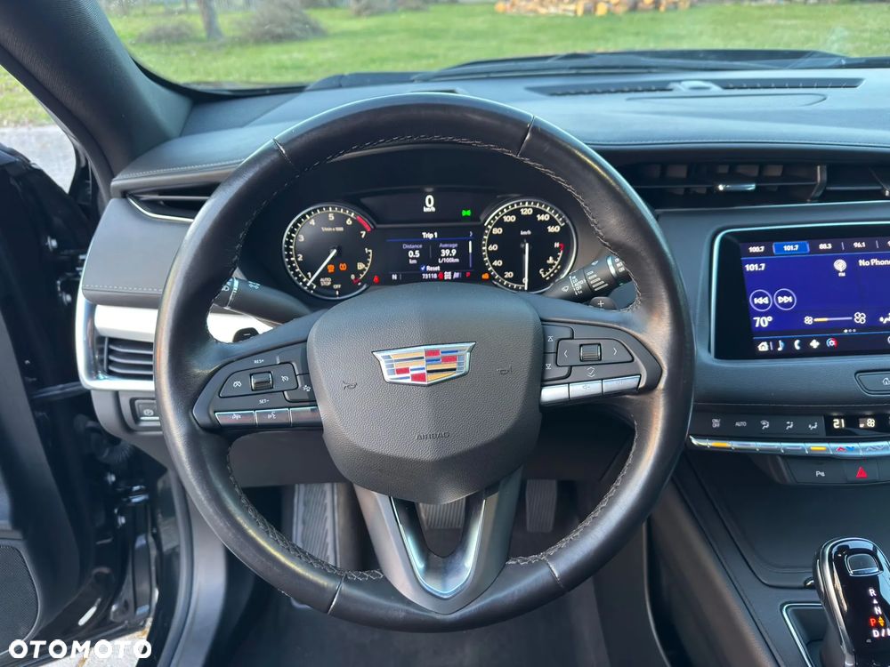 Cadillac XT4 350T AWD Premium Luxury - 33