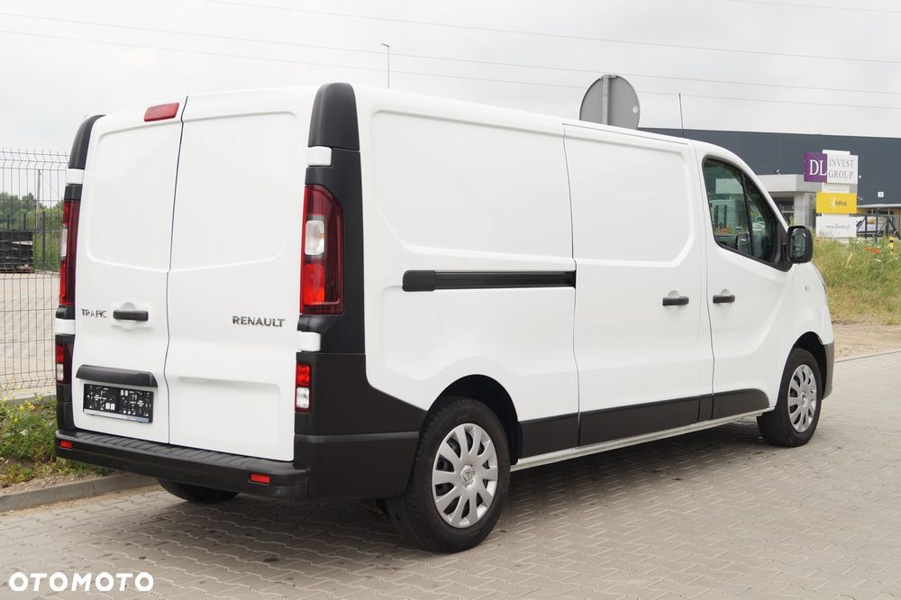 Renault Trafic - 14