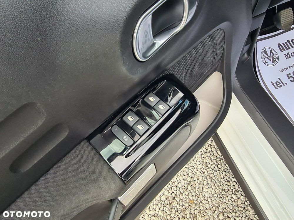 Citroën C3 1.2 PureTech Shine - 27