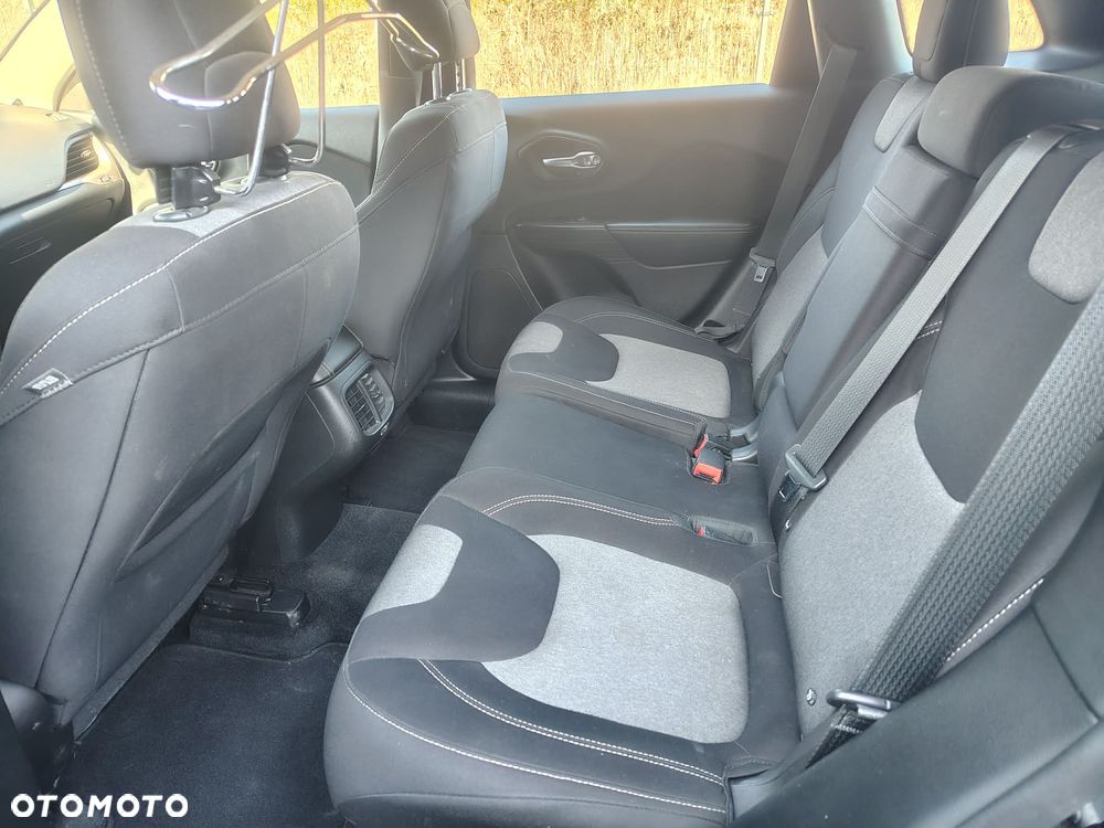 Jeep Cherokee 2.0 MJD Active Drive I Limited - 11