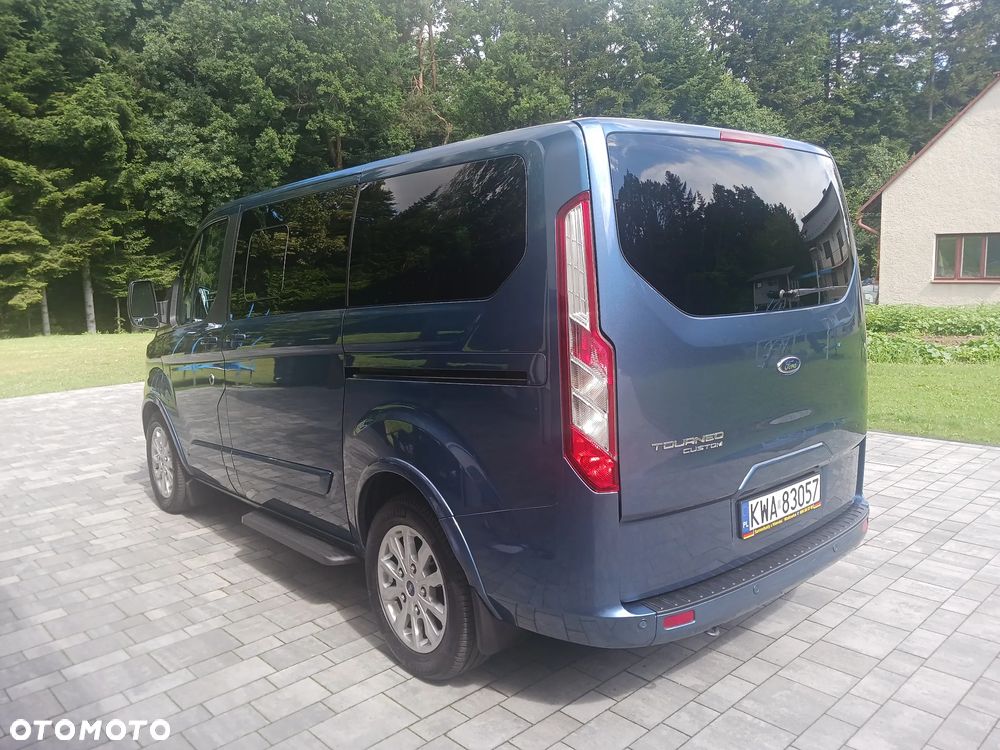 Ford Tourneo Custom 2.0 EcoBlue L1 Titanium - 4
