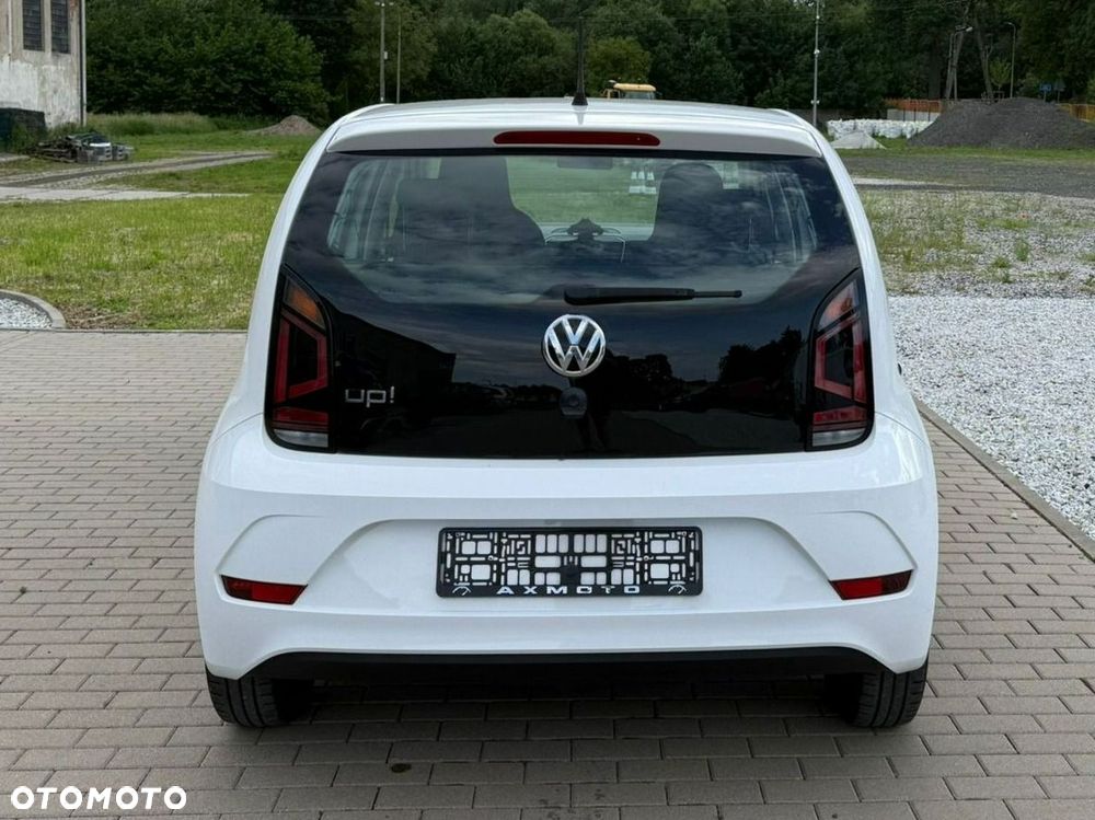 Volkswagen up! - 5