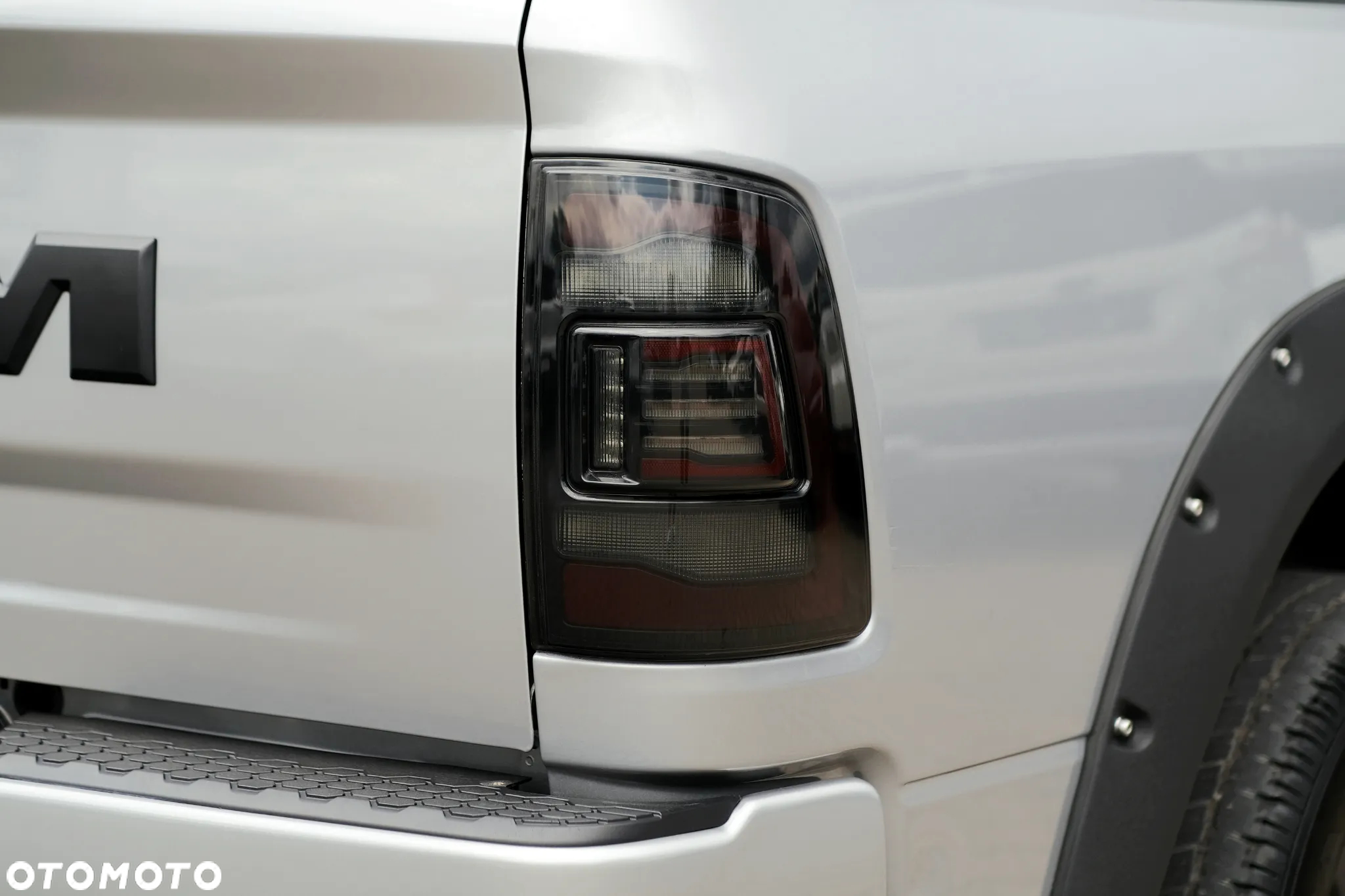 RAM 1500 - 9