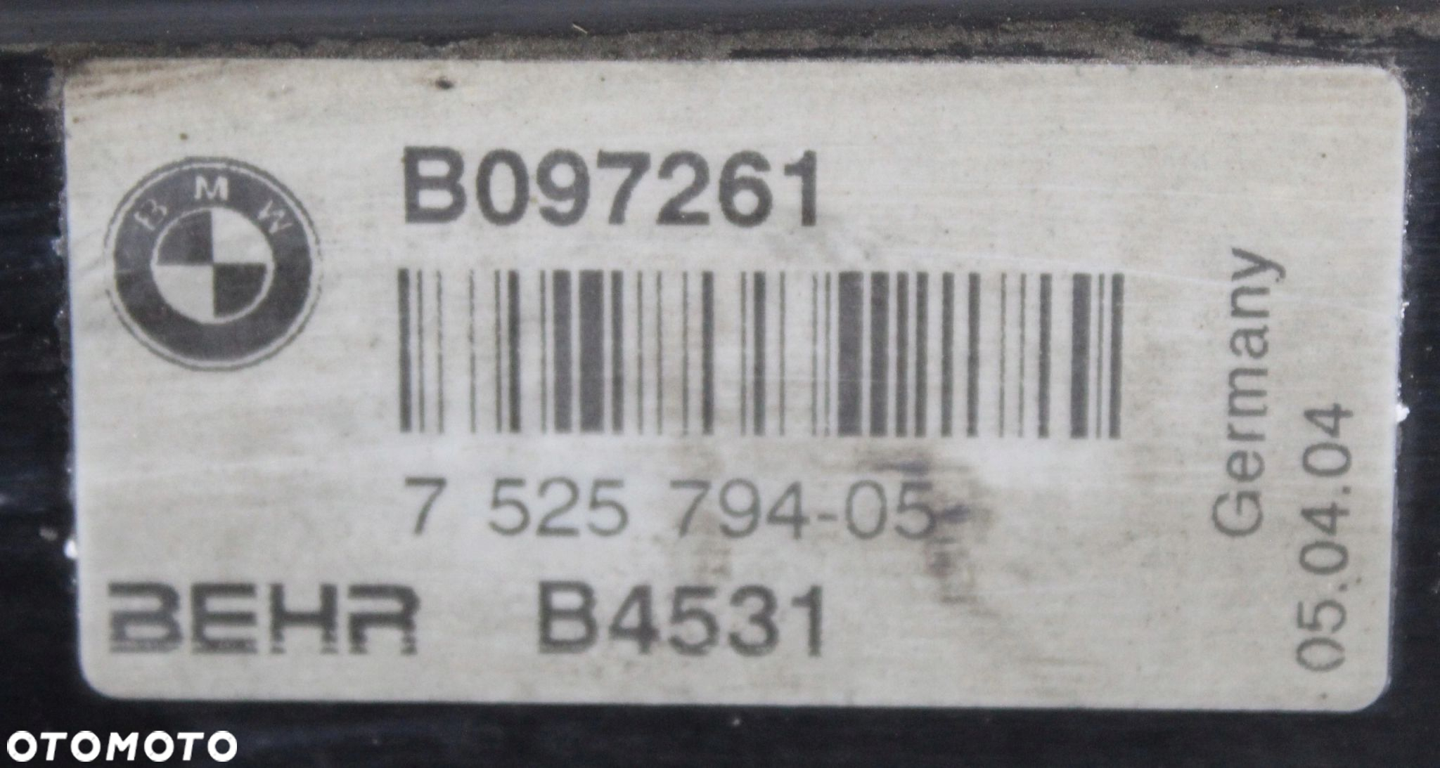 PAS PRZEDNI BELKA CHŁODNICE BMW E60 E61 2.5B 3.0B - 6