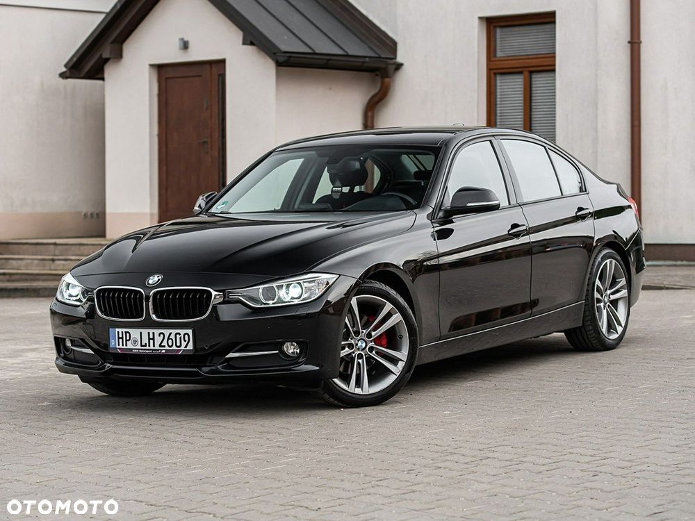 BMW Seria 3 320d Sport Line - 11