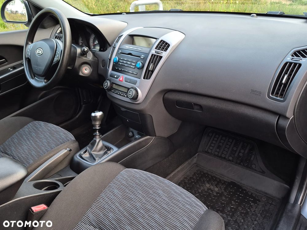 Kia Ceed 1.6 Optimum + - 6